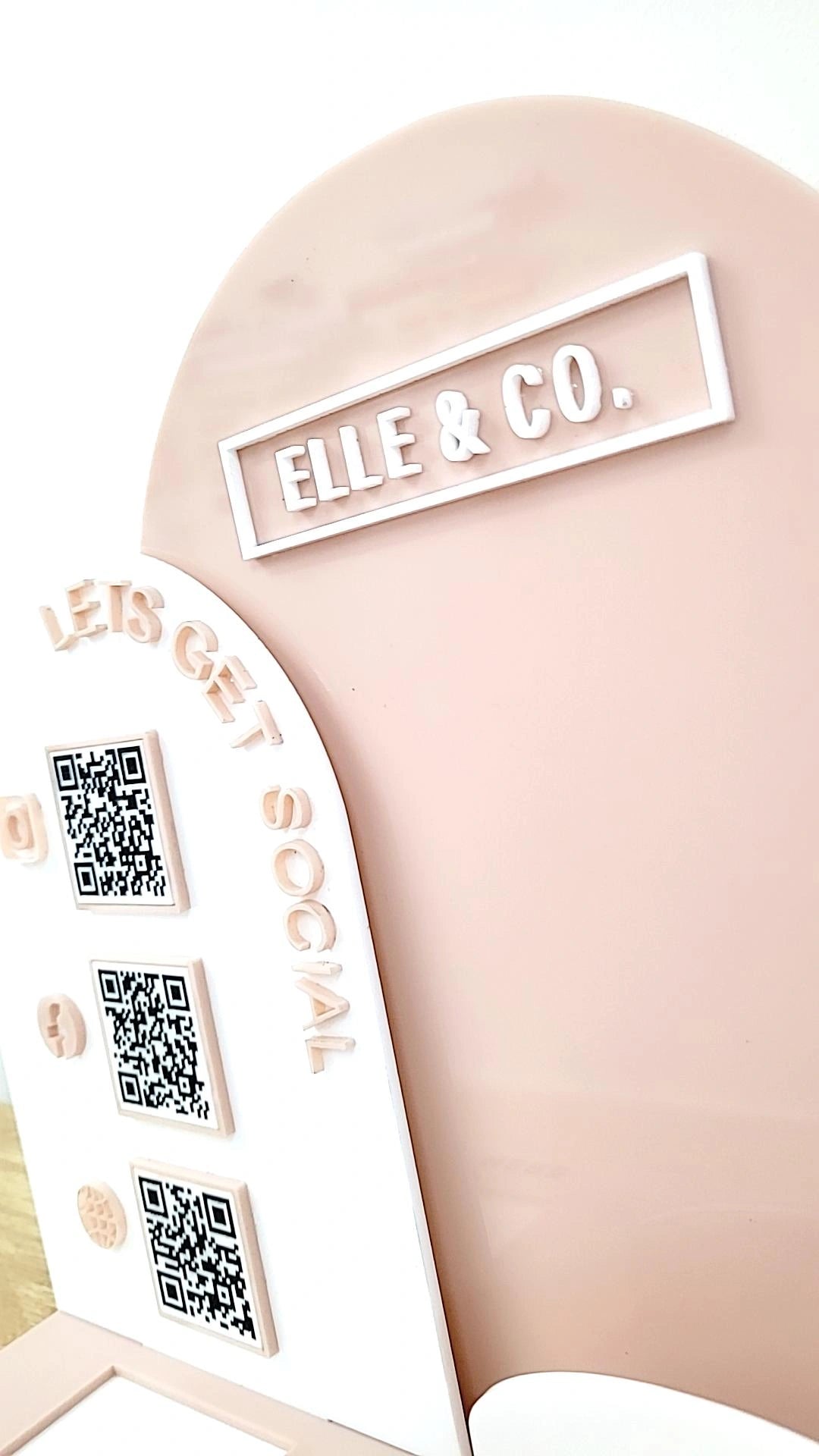 QR Square reader Social sign with Business card holder detail view