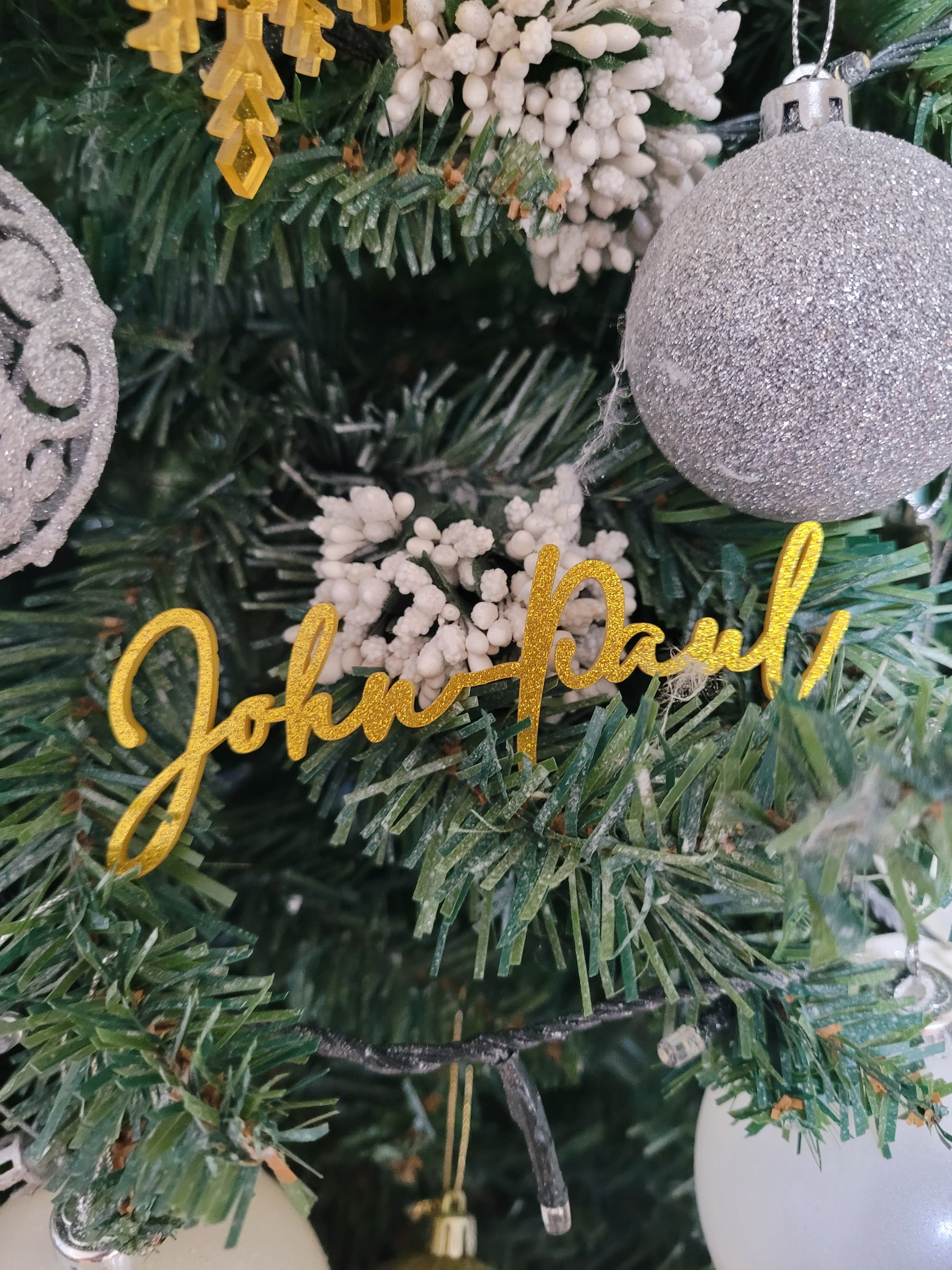 Christmas Name Cutout detail view