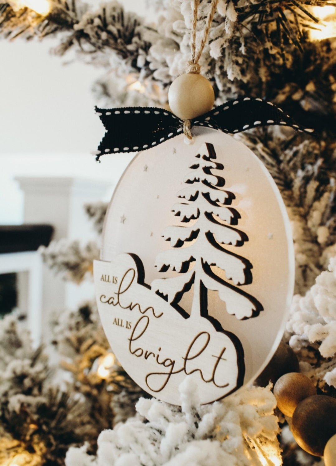 3D Christmas Ornament Wood Acrylic detail view